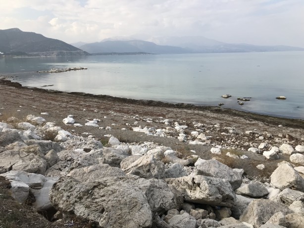 Foto - Isparta’daki Eğirdir Gölü'nden korkutan haber