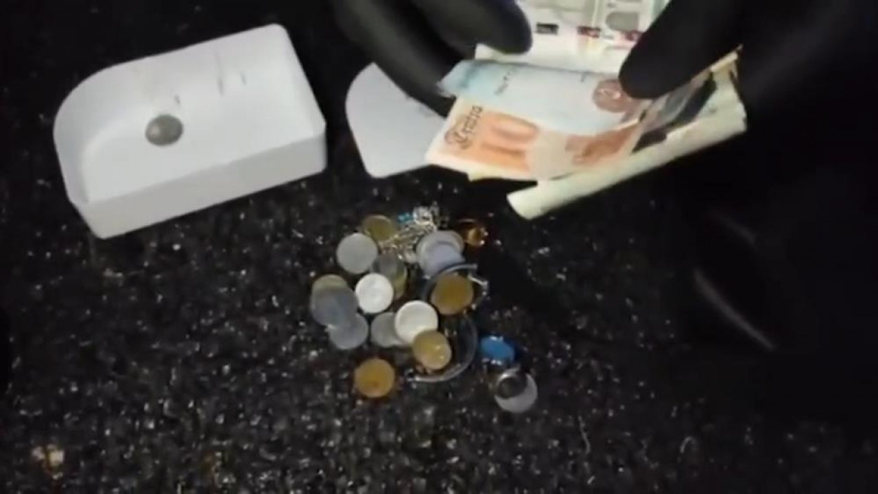 İsrafın fotoğrafı Bursa’da çekildi: Çöplerden çıkanlar servet değerinde