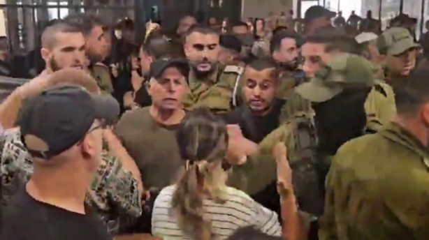 Foto - İsrail askeri üssünü bastılar! Ne Hamas, ne Lübnan, ne İran… Bakın hangi grup!