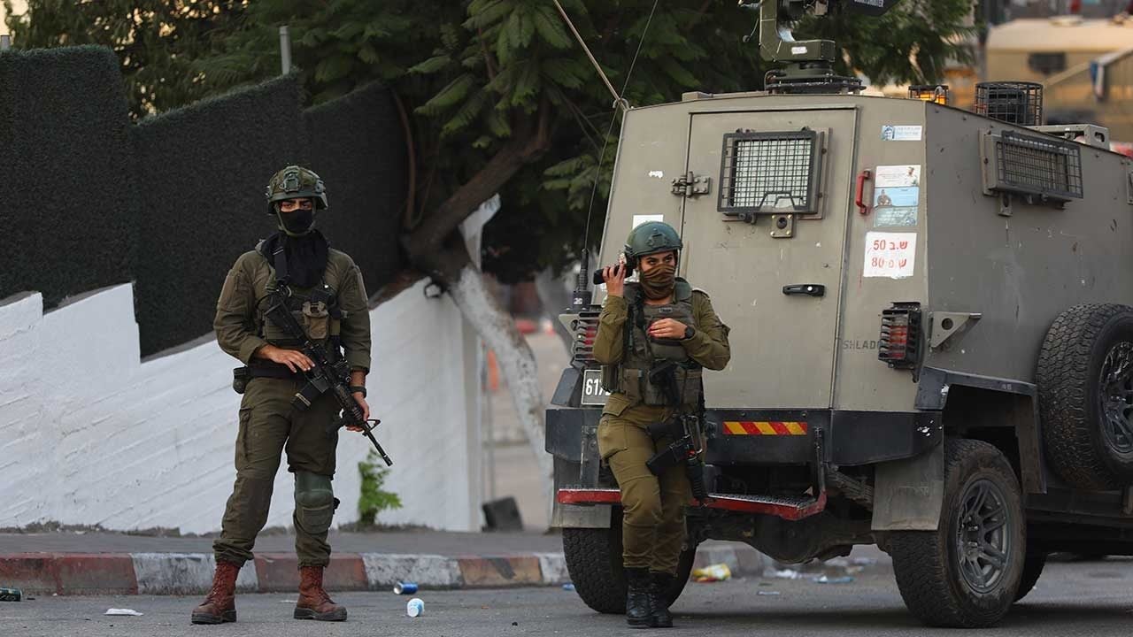 Foto - İsrail askerlerinden büyük şerefsizlik