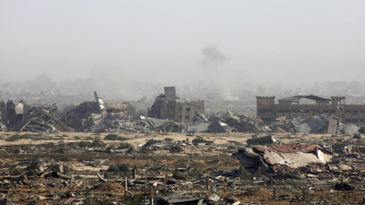 Foto - İsrail, Ezher Üniversitesi’ni bombaladı! Bina tamamen yıkıldı