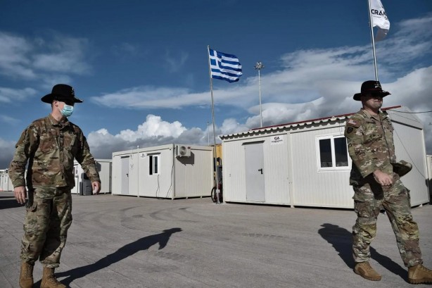 Foto - İsrail-Filistin savaşı devam ederken Türkiye'ye karşı flaş hamle! Bir uçak dolusu askerle geldiler