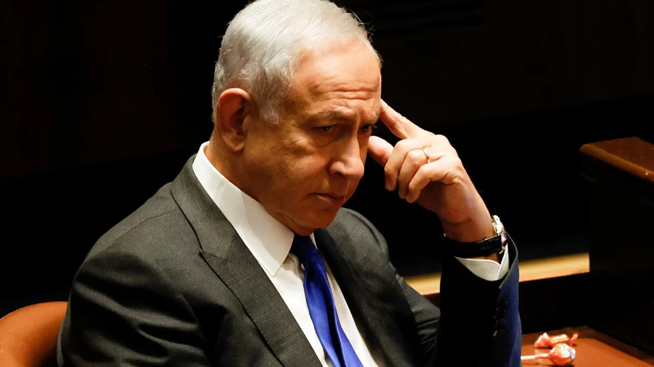 İsrail gazetesinden, Tel Aviv'in 'kükreyen aslan' isimli saldırıdan 'miyavlayan kedi' olarak çıktığı yorumu