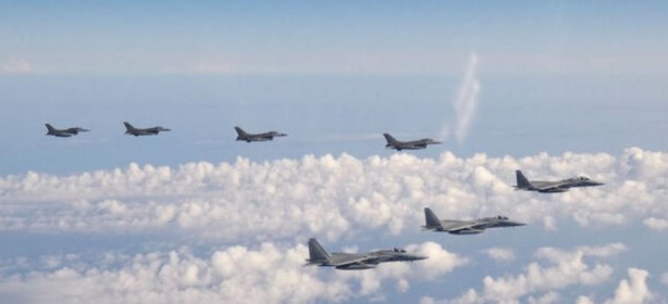 Foto - İsrail, Hizbullah hedeflerini bombaladı