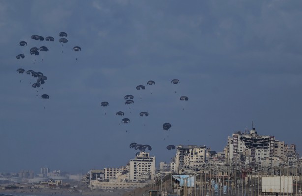 İsrail ile bombalayıp Ürdün ile yardım yolladılar! ABD'den tarihi iki yüzlülük