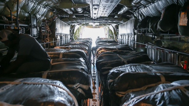 Foto - İsrail ile bombalayıp Ürdün ile yardım yolladılar! ABD'den tarihi iki yüzlülük