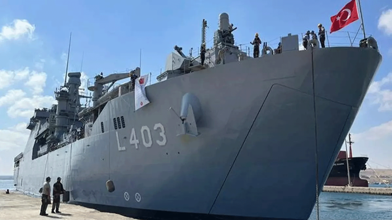 İsrail kılını kıpırdatamadı! Türk savaş gemileri TCG Sancaktar ve TCG Bayraktar Lübnan'da 