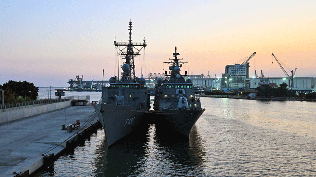 Foto - İsrail kılını kıpırdatamadı! Türk savaş gemileri TCG Sancaktar ve TCG Bayraktar Lübnan'da 