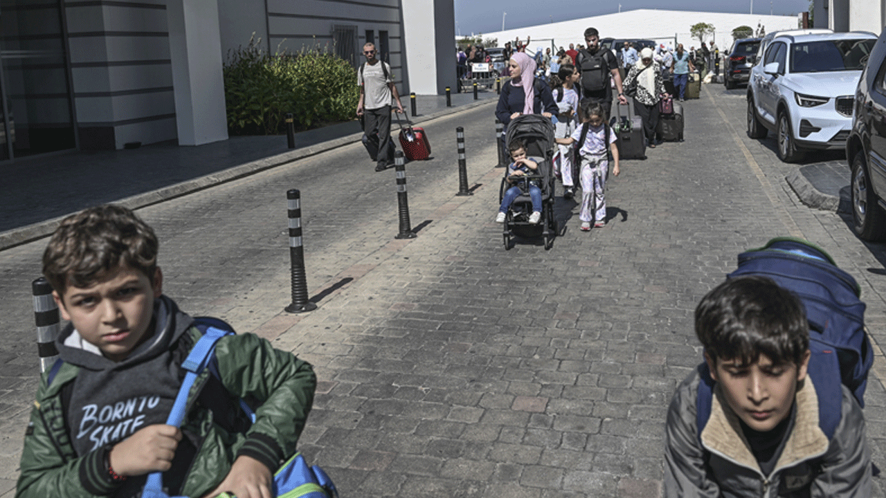 Foto - İsrail kılını kıpırdatamadı! Türk savaş gemileri TCG Sancaktar ve TCG Bayraktar Lübnan'da 