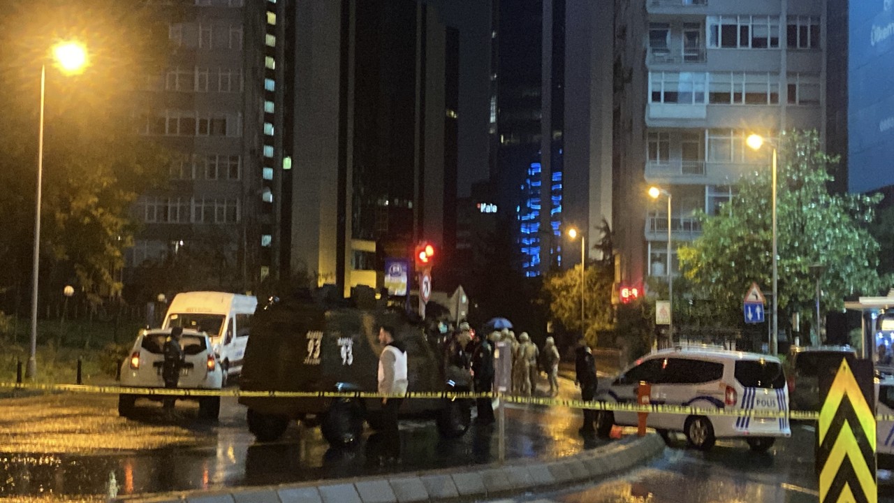 Foto - İsrail Konsolosluğu önünde hareketli dakikalar: Pompalı tüfekle ateş açtı