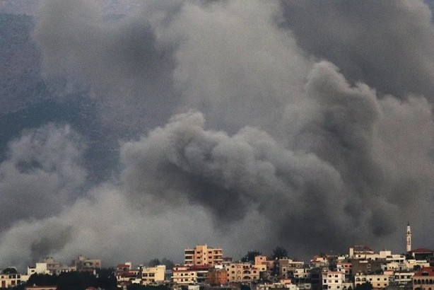 Foto - İsrail Lübnan'a kara harekatı başlattı! Tanklar sınırdan ilerliyor