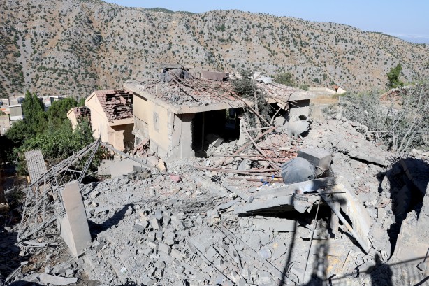 Foto - İsrail Lübnan'ı vurmuştu... O ülkeden tehdit! "Yok edici savaş başlar"