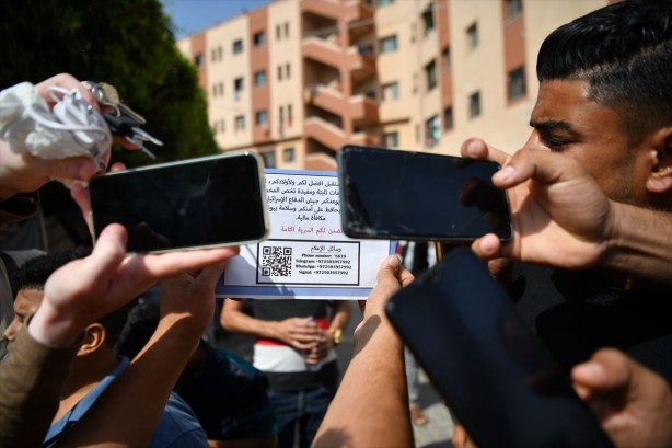 Foto - İsrail ordusu, Gazze Şeridi'ne havadan ilan attı! İlanda yazanlar "Yok artık" dedirtti