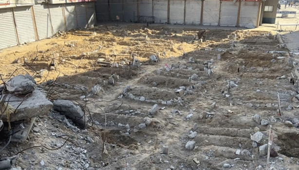 Foto - İsrail ordusundan kan donduran itiraf: Öldürdükleri Gazzelileri mezardan çıkarıyorlar!