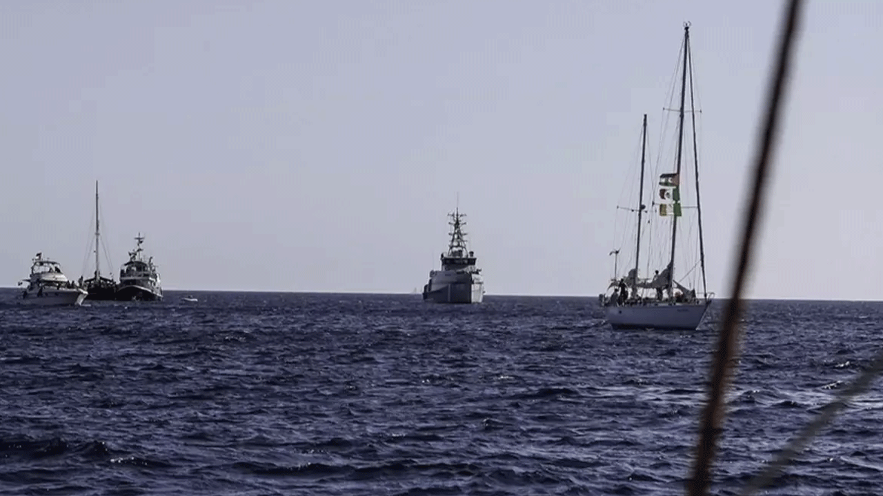İsrail savaş gemileri Sumud Filosu’na karşı harekete geçti! 