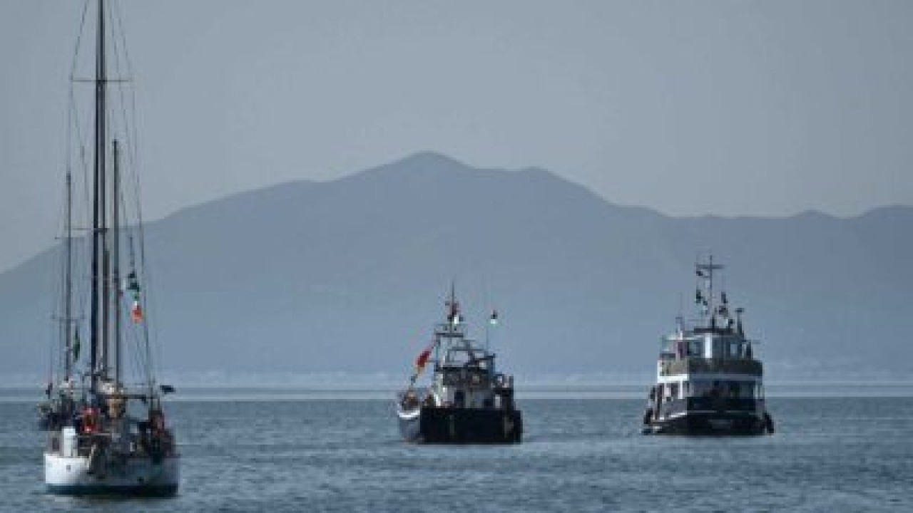 Foto - İsrail savaş gemileri Sumud Filosu’na karşı harekete geçti! 
