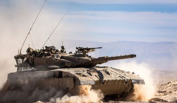 Foto - İsrail tankı Mısır mevzisini vurdu