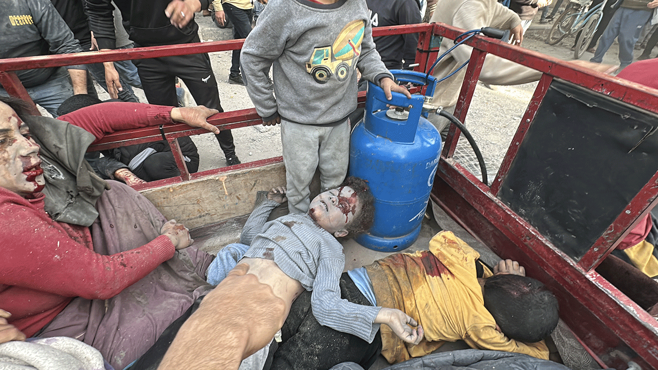 Foto - İsrail terörü durmuyor! Okula düzenlenen saldırıda19 Filistinli şehit oldu