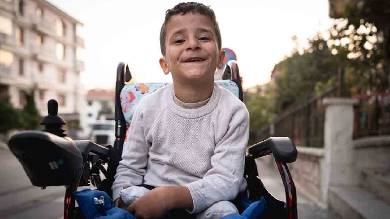 Foto - İsrail vurdu, Türkiye kurtardı: Minik Filistinlinin yürek burkan hikayesi