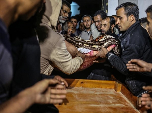 İsrail yine çocukları ağlattı!