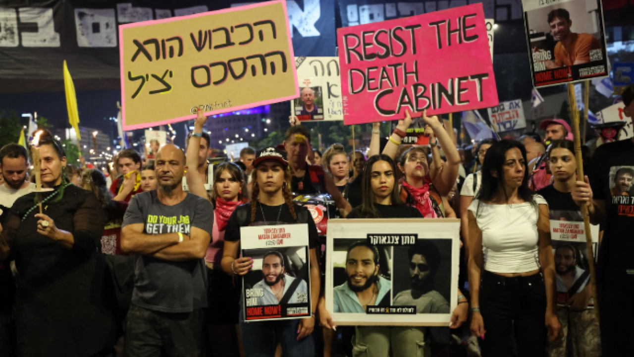 Foto - İsrail'de hayat durdu! 32 kişi gözaltında Çanlar Netanyahu için çalıyor