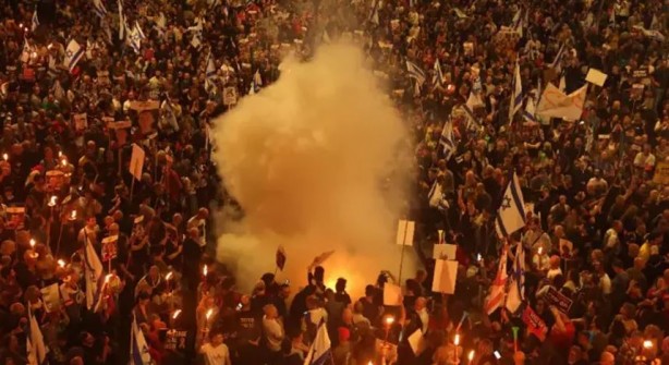 İsrail’de katil Netanyahu’ya öfke seli