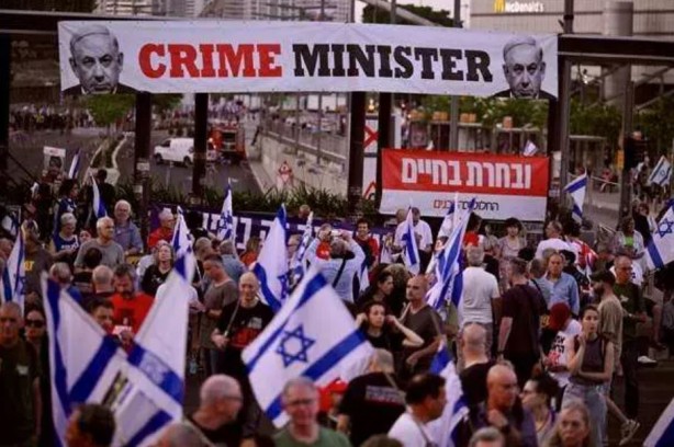 Foto - İsrail'de katil Netanyahu'ya öfke seli