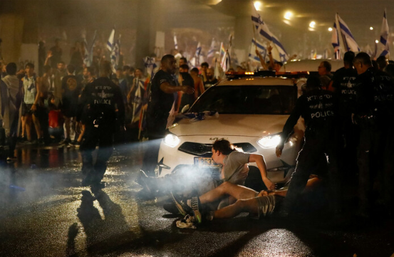 Foto - İsrail'de polis göstericilere orantısız şiddet uyguladı