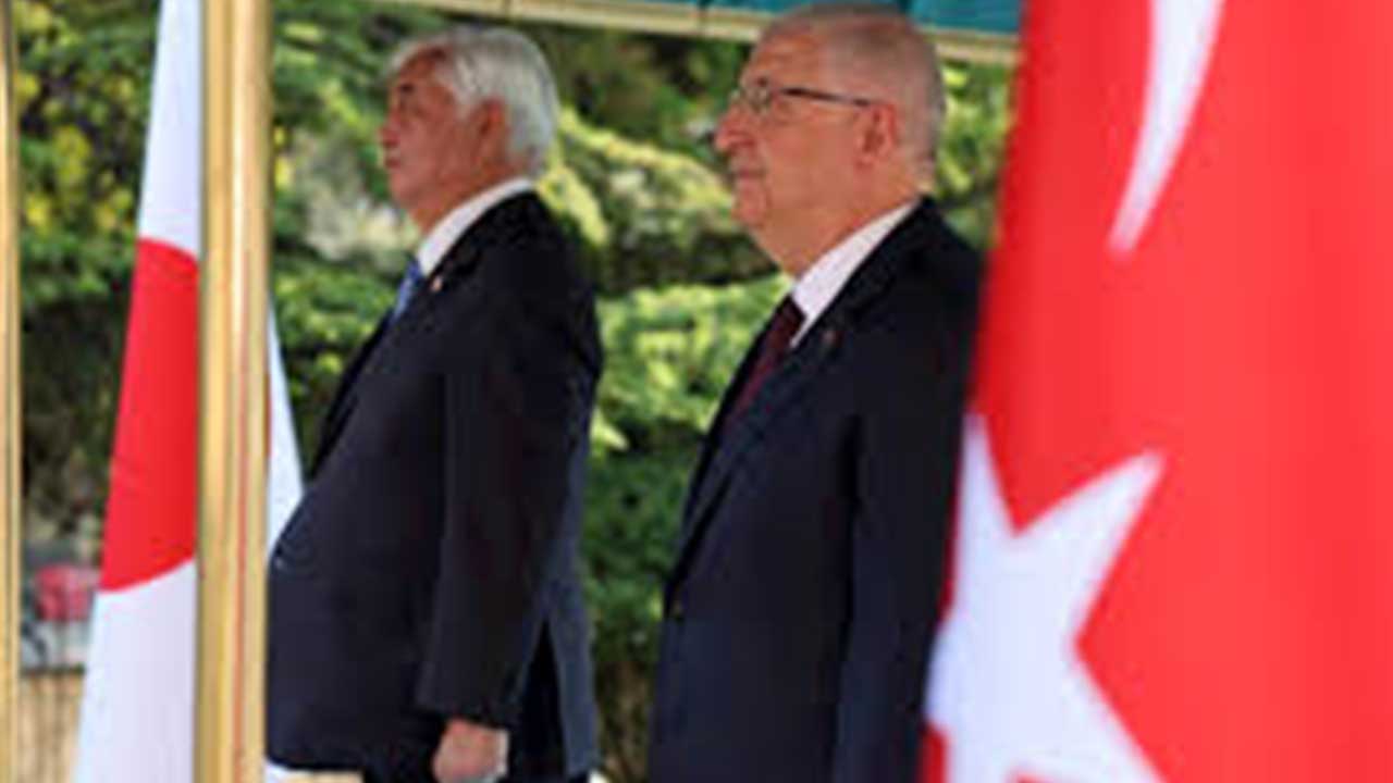 Foto - İsrail'den almaktan vazgeçtiler: Türkiye'den Bayraktar TB2 SİHA satın alacaklar