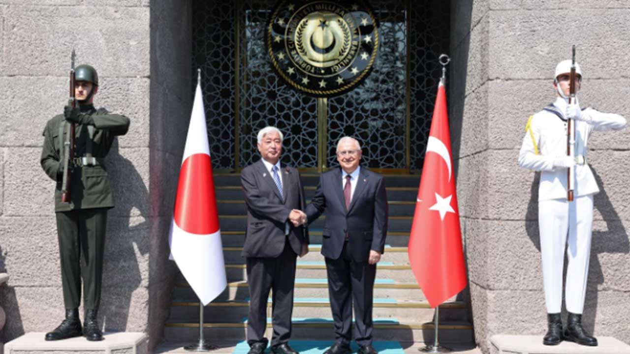 Foto - İsrail'den almaktan vazgeçtiler: Türkiye'den Bayraktar TB2 SİHA satın alacaklar