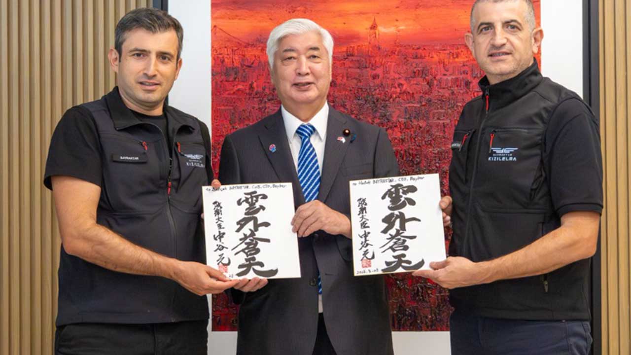 Foto - İsrail'den almaktan vazgeçtiler: Türkiye'den Bayraktar TB2 SİHA satın alacaklar