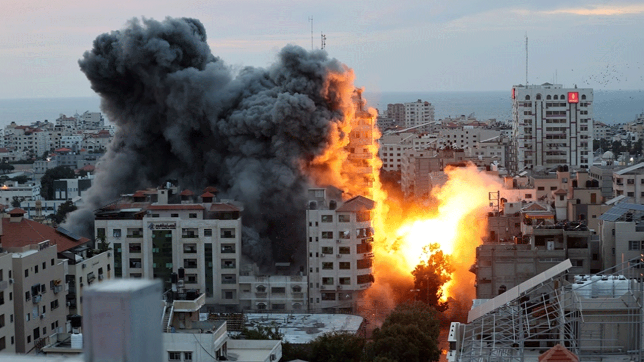 İsrail'den kalleş saldırı! Şehit oldular