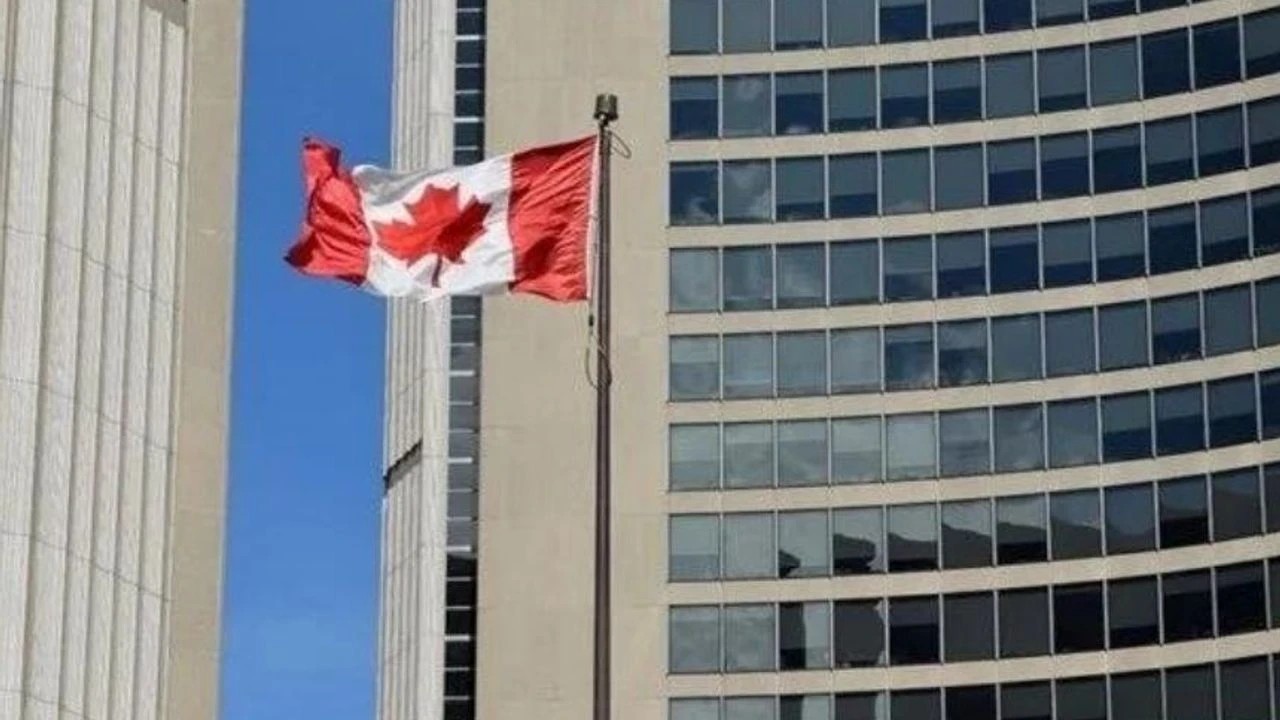 Foto - İsrail'e bir darbe de Kanada'dan!