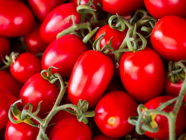 İsrail'e domates gönderen Türk siyasetçi bakın kim çıktı! Apar topar görevden alındı