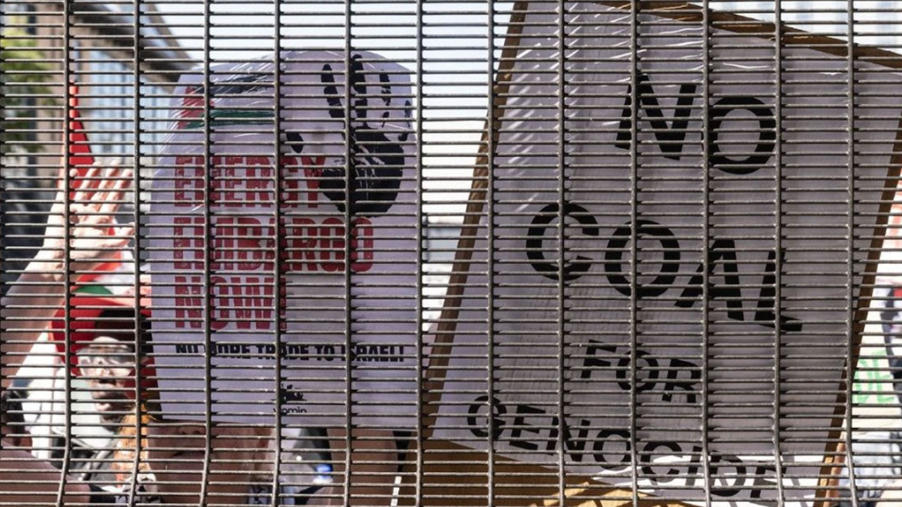 Foto - 'İsrail'e kömür sevkiyatı yasaklansın' diyerek sokağa indiler