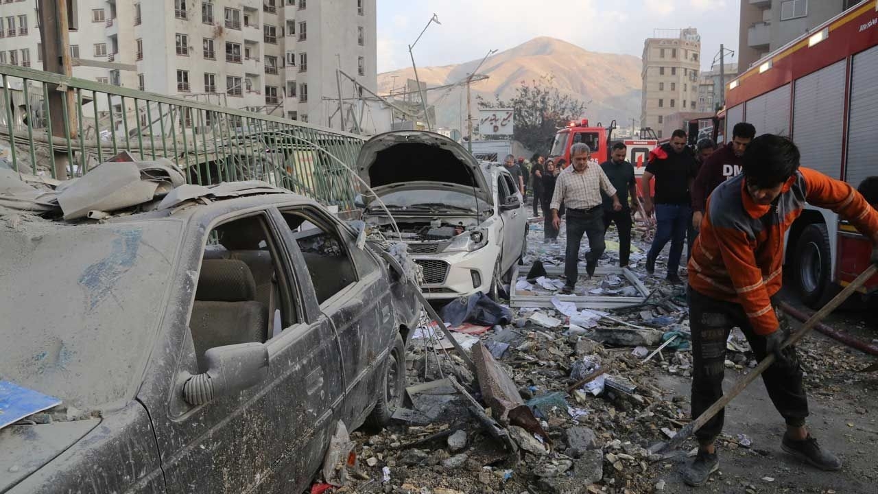 Foto - İsrail’in İran’a saldırısında dikkat çeken "İstanbul" detayı! Apar topar bunu yaptılar