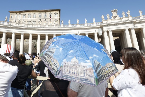 Foto - İsrail'in katliamlarına uyuyan Papa Filistin saldırıya geçince uyandı!