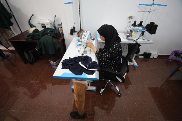 Foto - İsrail'in saldırılarında bacağını kaybeden Filistinli kadın hayat mücadelesini sürdürüyor