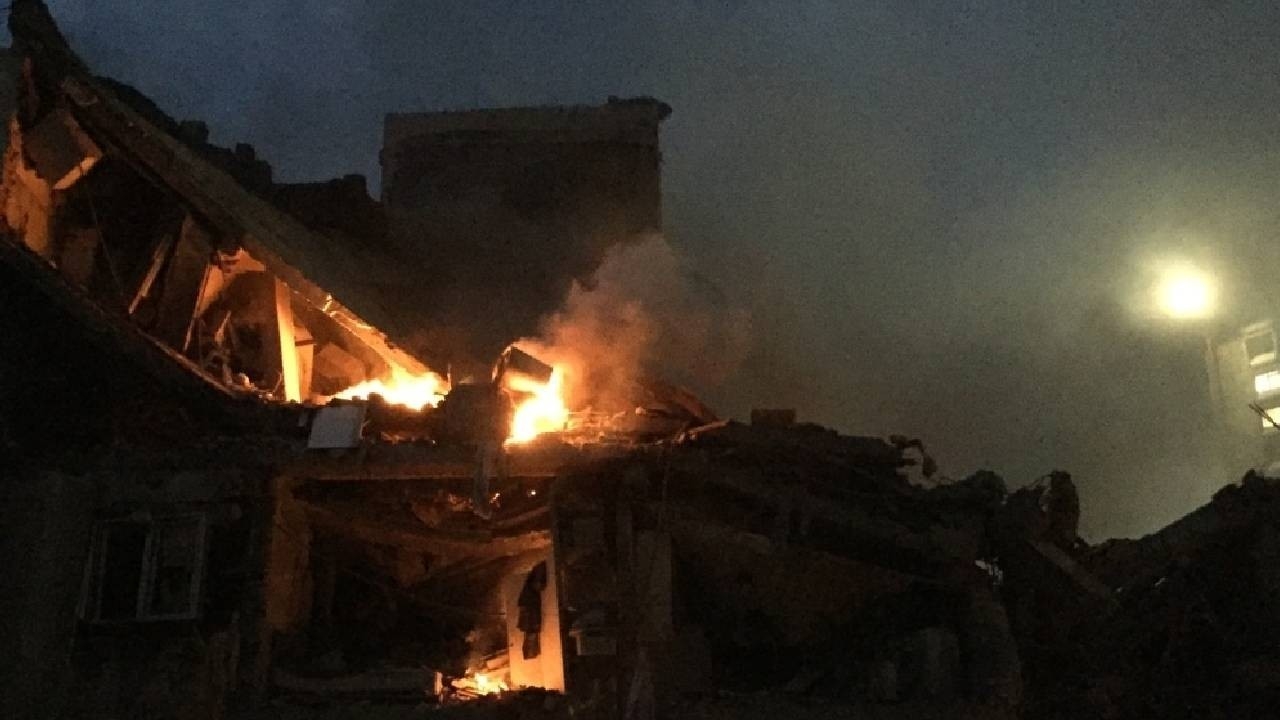 Foto - İsrail’in yağmur gibi bomba yağdırdığı İran’la ilgili tüm dünyayı şoke eden iddia! Bu doğruysa büyük skandal