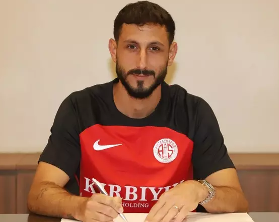 İsrailli futbolcular yine yaptı yapacağını! Böylesi az görülür: Adamlar resmen başkaldırdı!