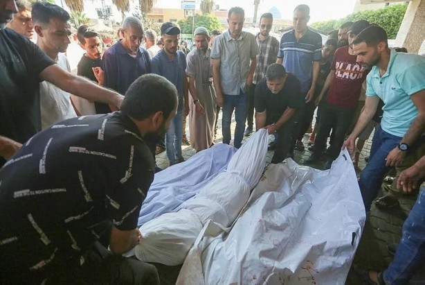 Foto - İsrailli profesör, Tel Aviv yönetimini Gazze'de soykırım yapmakla suçladı: Nazi Almanya’sıyla aynı yolda