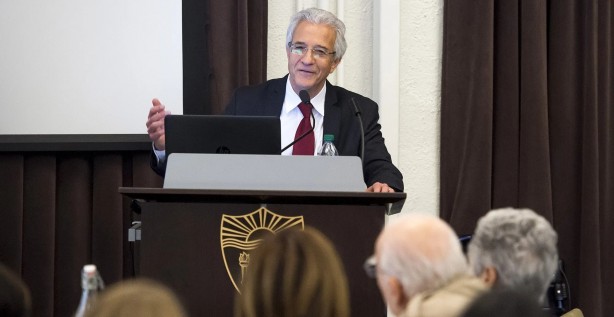 Foto - İsrailli profesör, Tel Aviv yönetimini Gazze'de soykırım yapmakla suçladı: Nazi Almanya’sıyla aynı yolda