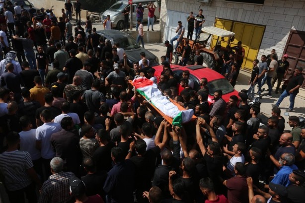 Foto - İsrailli teröristler katletti! Filistinli çocuk son yolculuğuna uğurlandı