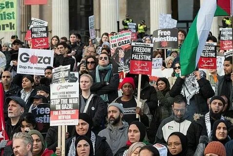 Foto - İsrailliler ayaklandı ‘Sen başlattın sen suçlusun’ Netanyahu’nun evinin önünde büyük protesto