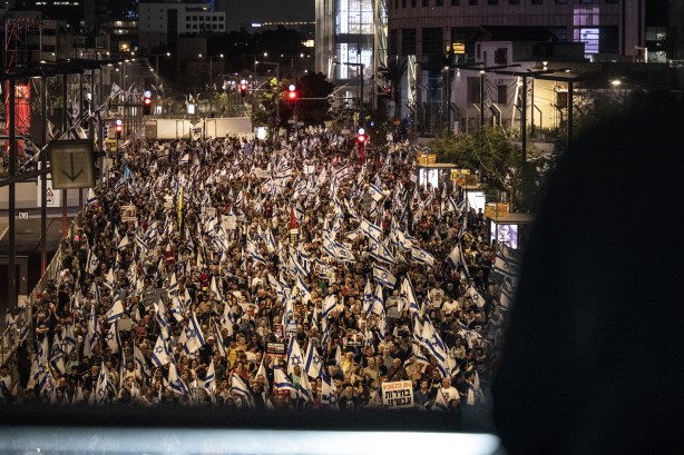 Foto - İsrailliler Netanyahu'ya karşı ayaklandı! Katil Netanyahu'ya protesto şoku