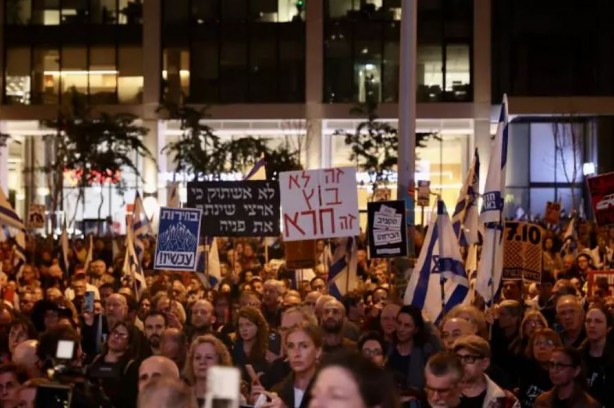 Foto - İsrailliler, siyonist Netanyahu karşıtı gösteri düzenledi