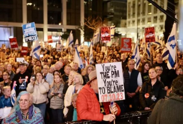 Foto - İsrailliler, siyonist Netanyahu karşıtı gösteri düzenledi