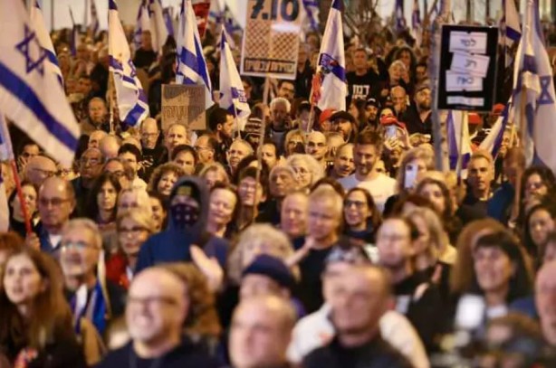 Foto - İsrailliler, siyonist Netanyahu karşıtı gösteri düzenledi