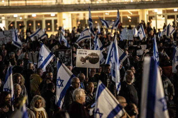 Foto - İsrailliler sokağa döküldü: "Netanyahu hayatımızdan çık"