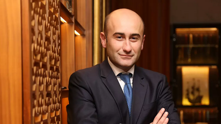 Foto - Israrla istiyor: Türkiye'den alacak: Ama beyefendi gitmiyor işte! Çok yazık çok...